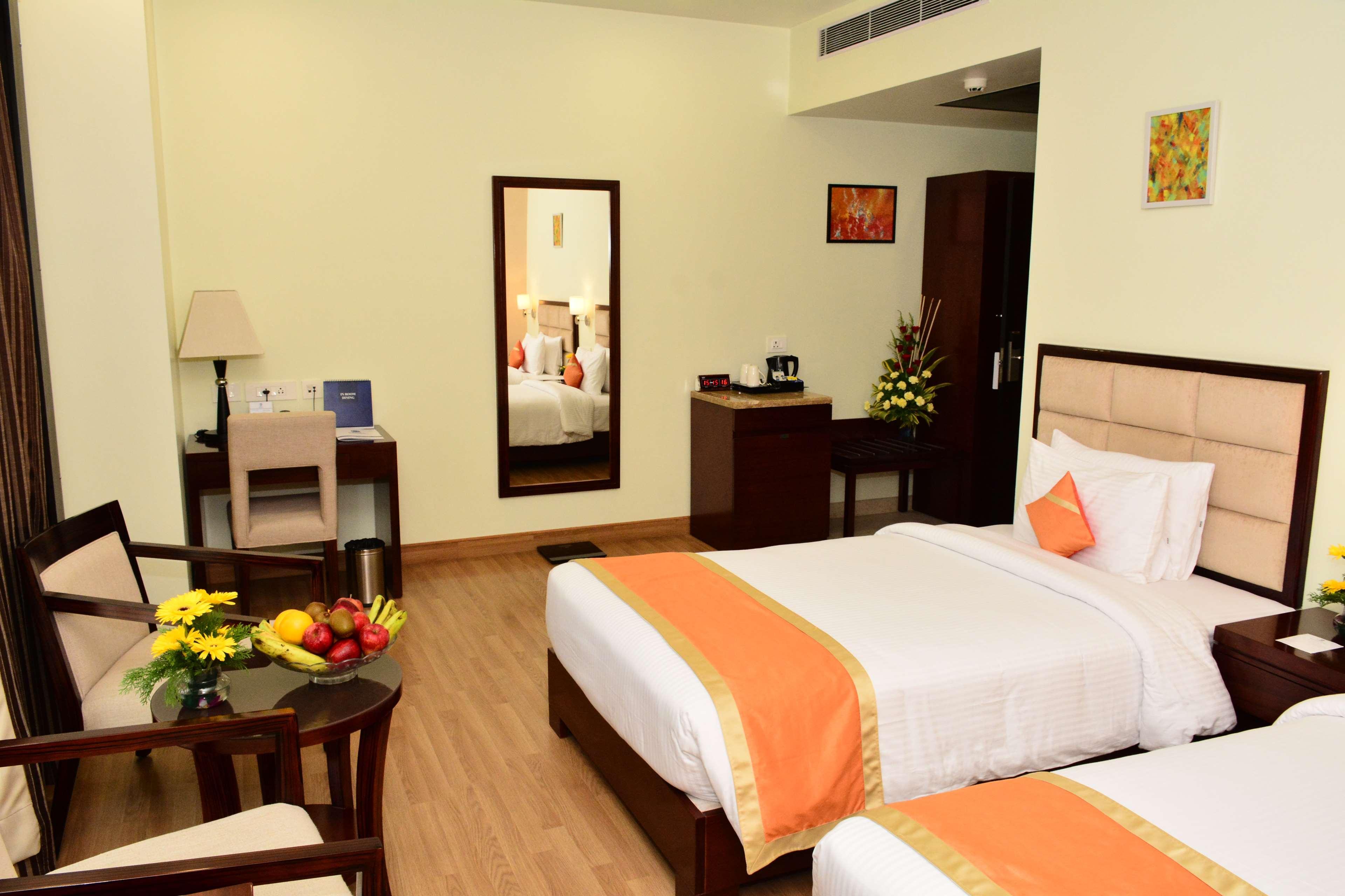 Hotel Sagar Sona Lucknow Zimmer foto